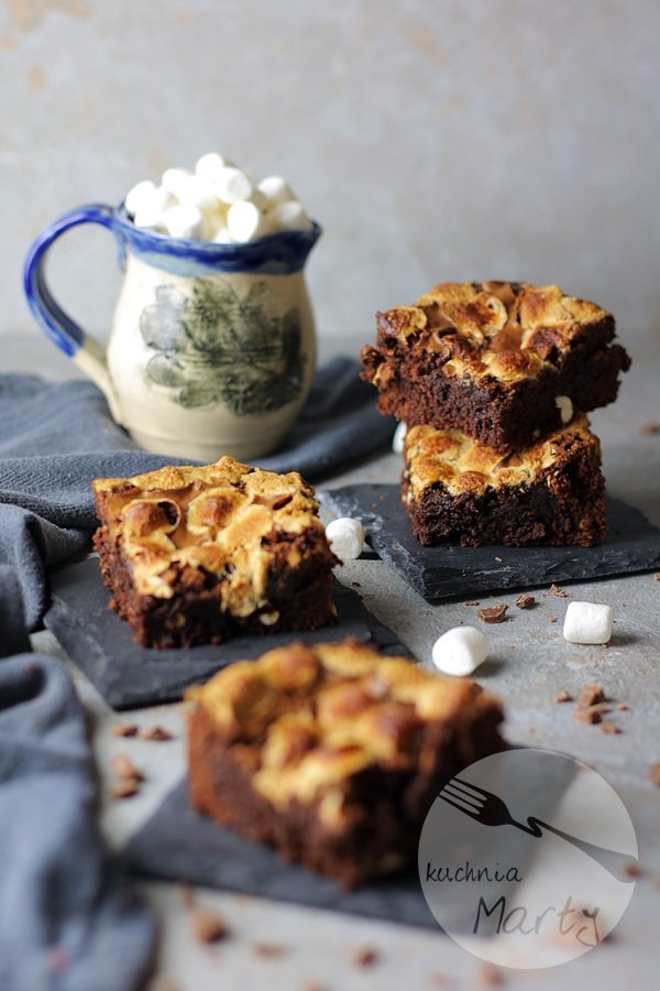 1671 - Brownies z marshmallow
